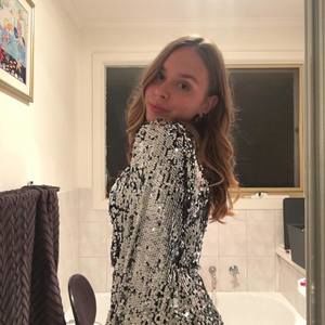 Meet your Posher, Jessica